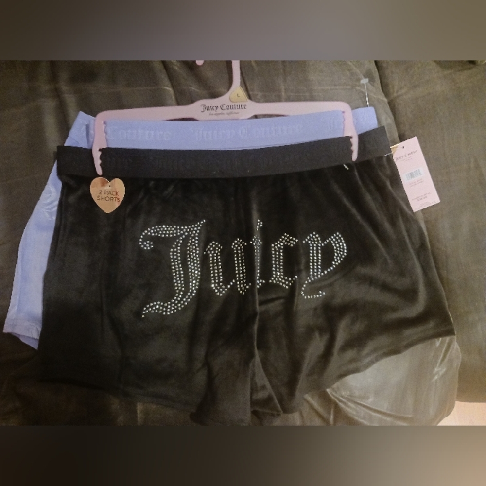 Juicy Couture Set of 2 Velour Shorts Boxers